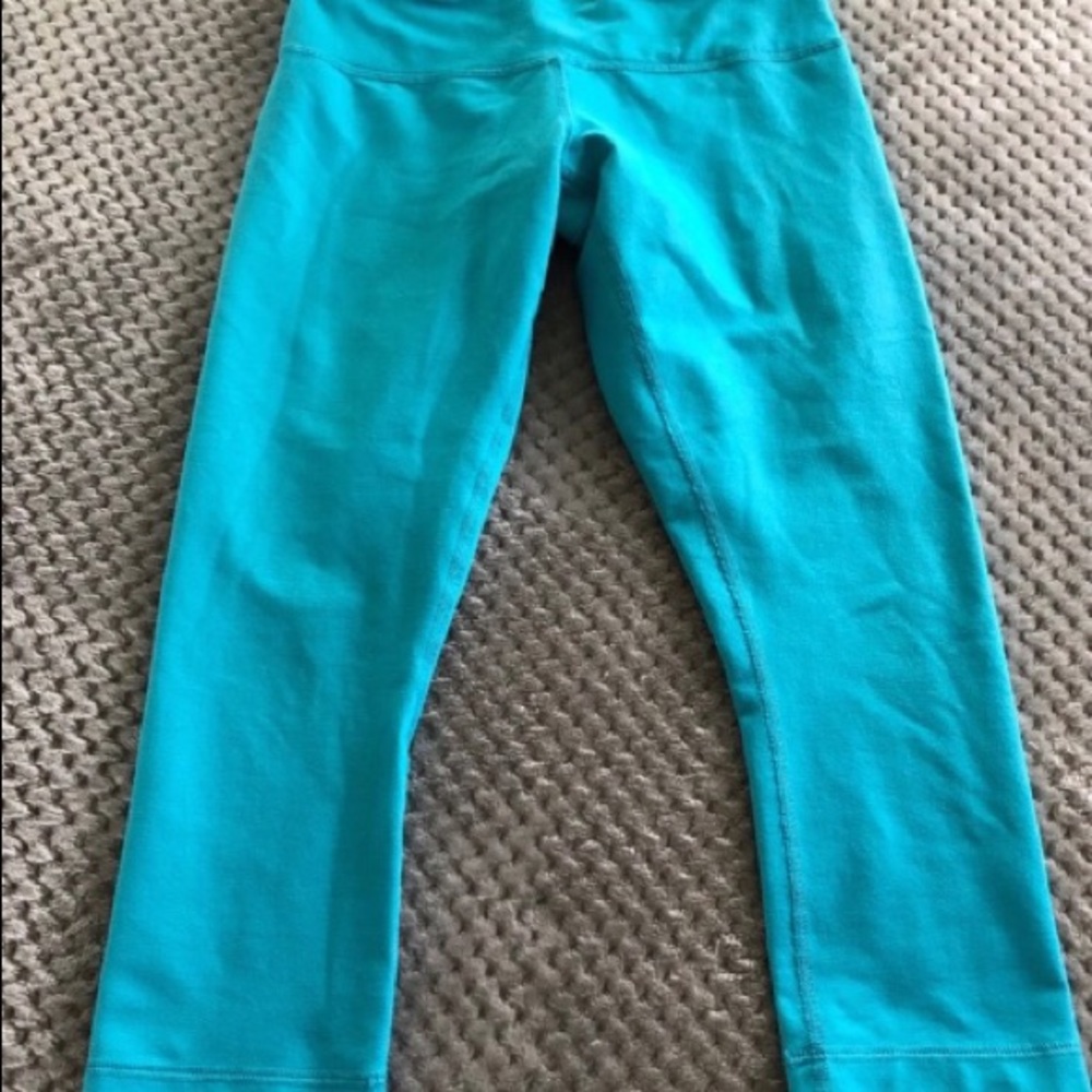 Lululemon Cropped Leggings